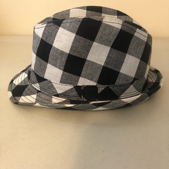 Amici Accessories Black and White Check Hat - Picture 2 of 5